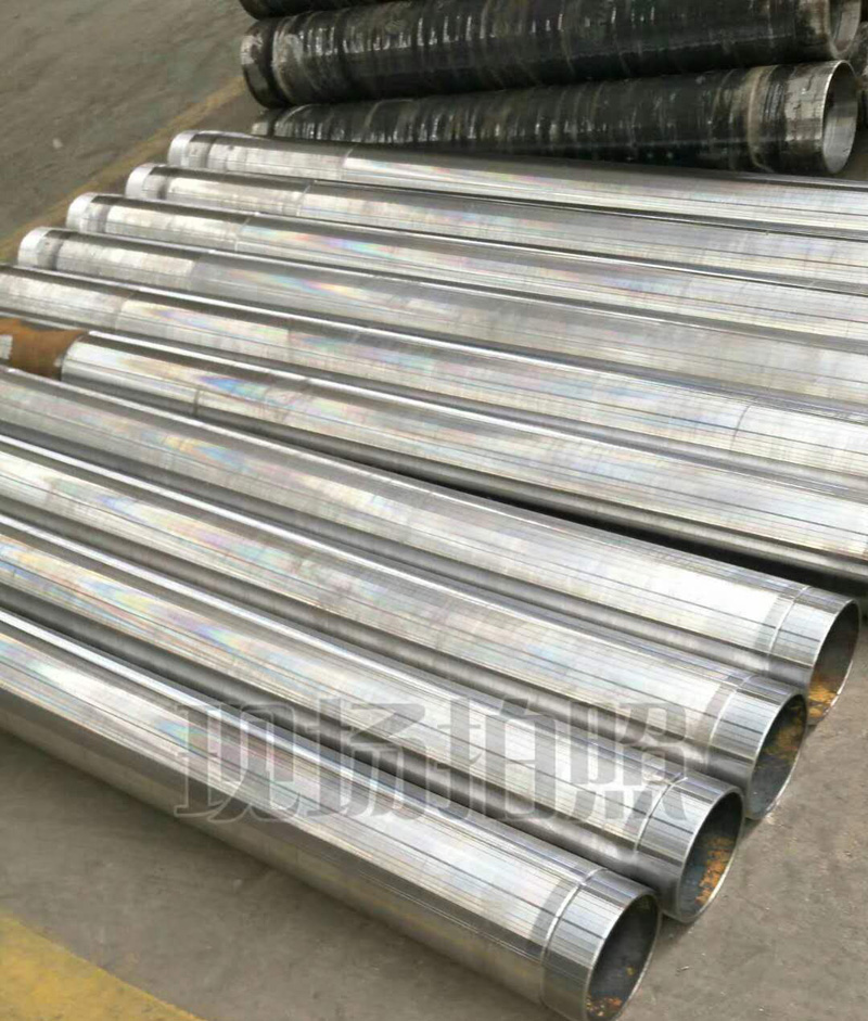 頂管千斤頂生產正在進行中