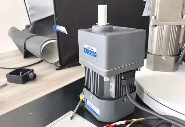 噴涂往復機電機減速機,6RK250GU-AF微型齒輪減速電機.jpg 噴涂往復機電機減速機,6RK250GU-AF微型齒輪減速電機.jpg