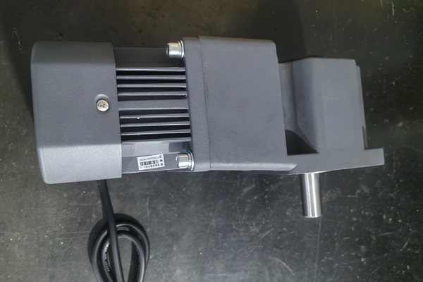 洗滌機械電機減速機,6GU20KRH 370W中空直角減速電機.jpg 洗滌機械電機減速機,6GU20KRH 370W中空直角減速電機.jpg