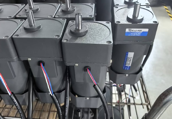 卷線機電機減速機,5IK140GU-SMF 140W微型減速電機.jpg